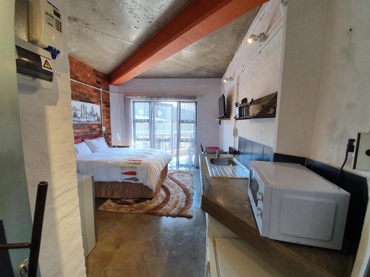 Kaleaba House In Vibey Maboneng Precint Apartment Johannesburg Exterior photo