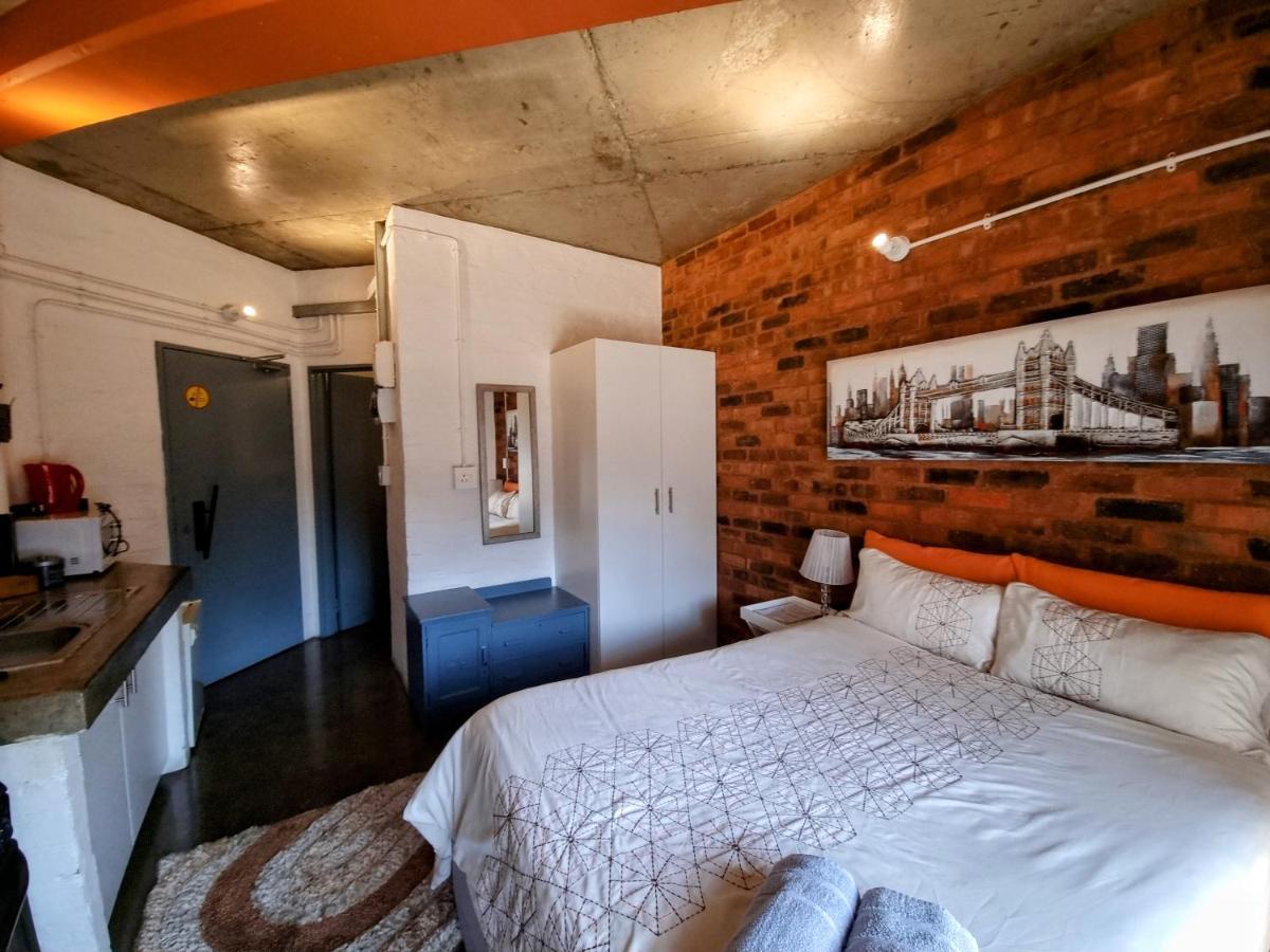 Kaleaba House In Vibey Maboneng Precint Apartment Johannesburg Exterior photo