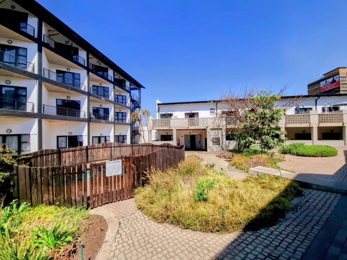 Kaleaba House In Vibey Maboneng Precint Apartment Johannesburg Exterior photo