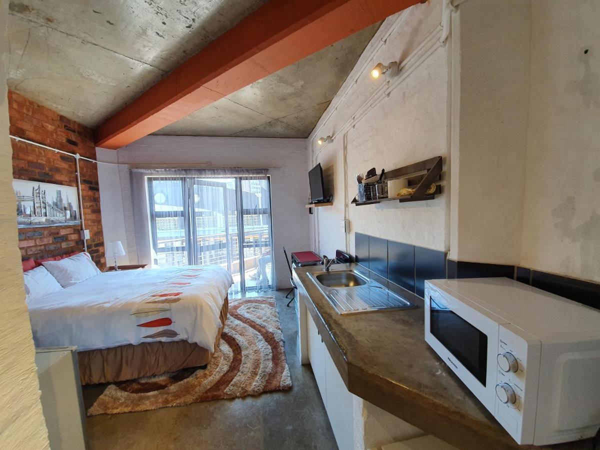 Kaleaba House In Vibey Maboneng Precint Apartment Johannesburg Exterior photo